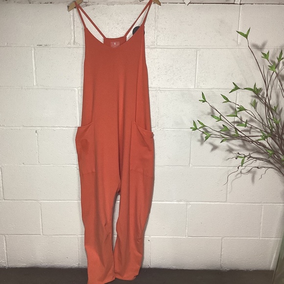 Free People Hot Shot Onesie | Scarlet | Size Large | Like New - Picture 1 of 4